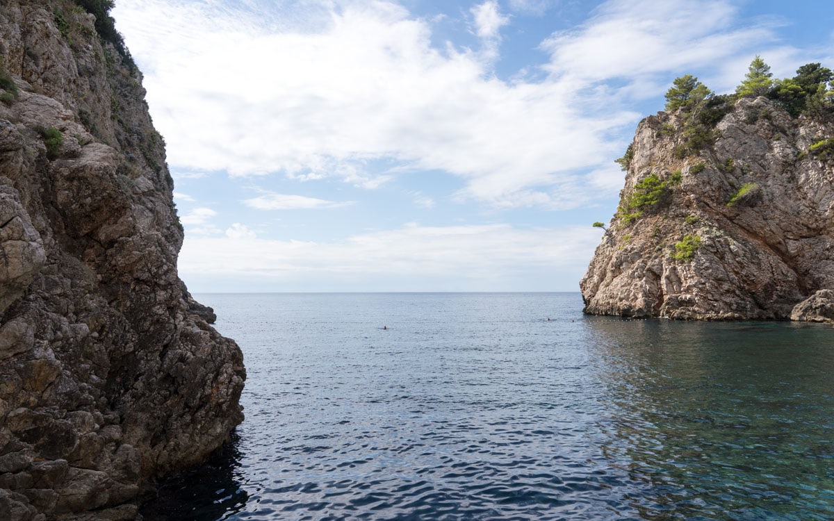 Cliffs surrounding the beach